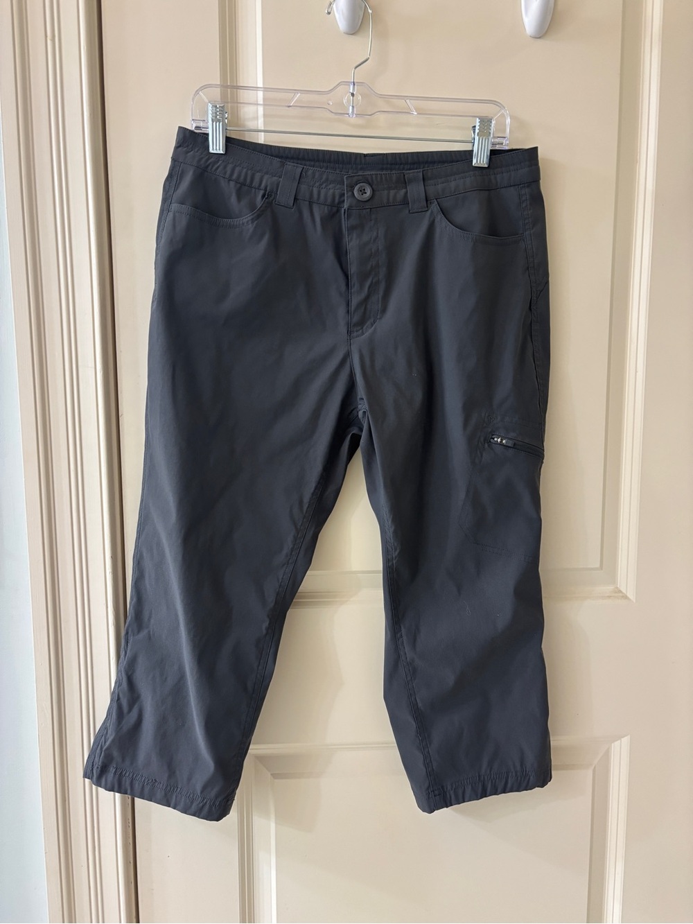 Eddie Bauer Women’s Outdoor Capri Pants Dark Gray Size 10 EUC